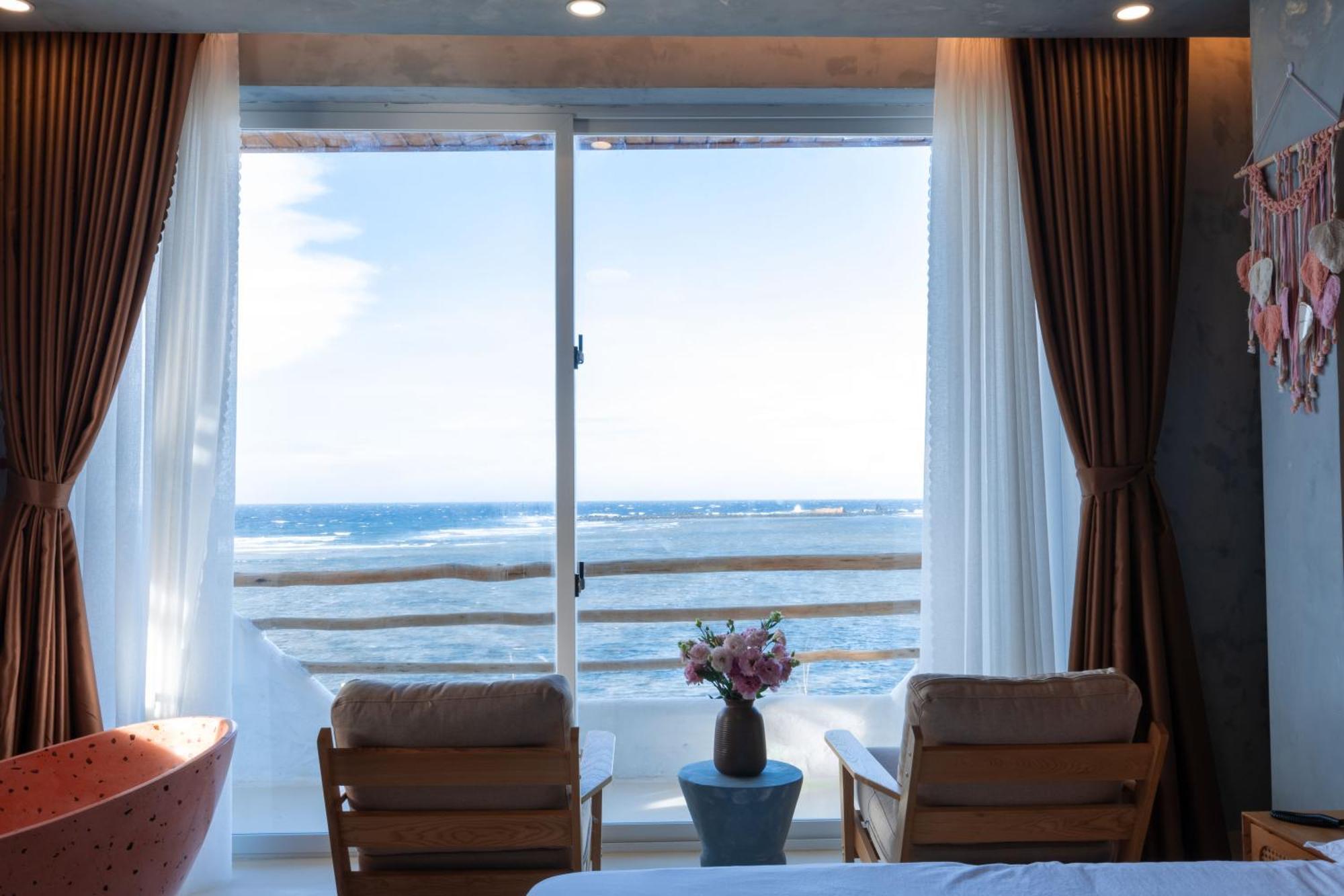 Chiu Chiu Resort Dao Phu Quy Cu Lao Thu ภายนอก รูปภาพ